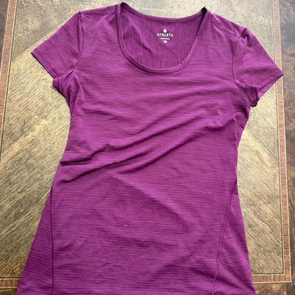 Athleta Women's Purple T-shirt XS